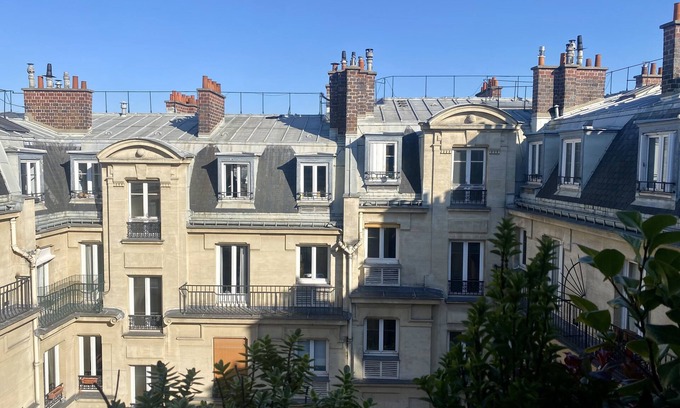 Batignolles Apartment | Charming rooftop apartment in the heart of Paris