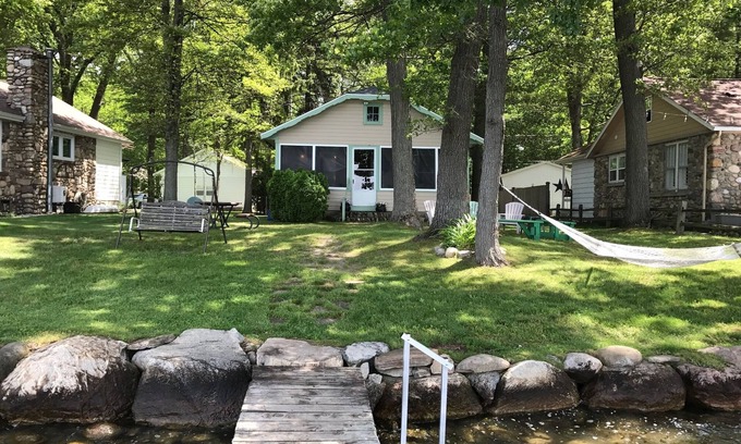 Englands Point Cottage | Charming, Rustic Lake Cottage, Great For Families Who Want To Get Away!