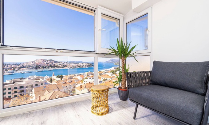Gruz Apartment | Charming Seaview Apartment in Dubrovnik – Apartment Miramar