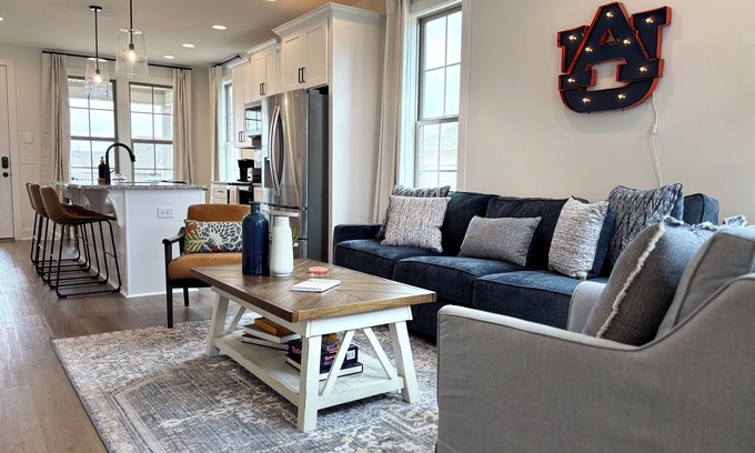 Auburn - Opelika House | Charming & Spacious Townhome on North College Street in Auburn
