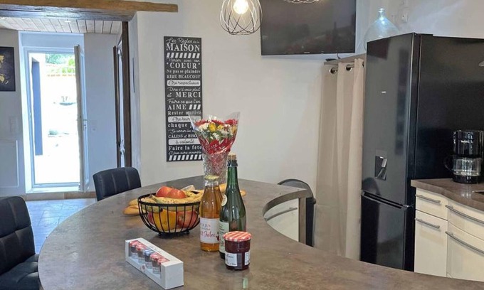 Reveillon Cottage | Charming Stone House with Private Spa, Hammam, and Family-Friendly Amenities