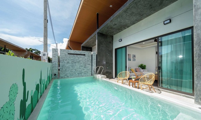 Chalong Villa | Charming villa with 2 bedrooms and WiFi, AC in tranquil Tambon Chalong