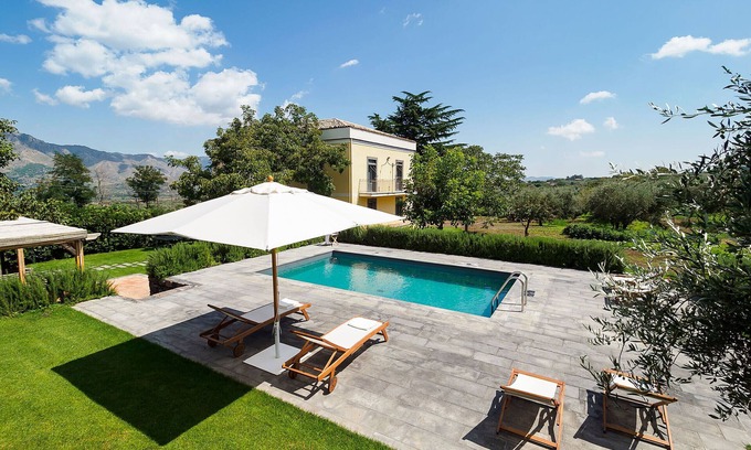 Rovittello Villa | Charming villa with pool in Randazzo, Sicily