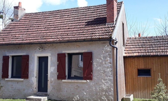 Le Menoux Cottage | Charming Village House with Shared Heated Pool, Near Attractions, and Private Garden