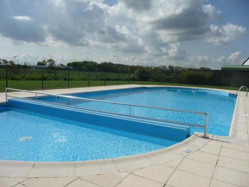 Nieuwpoort Apartment | Charming Waterside Getaway, cleaning included