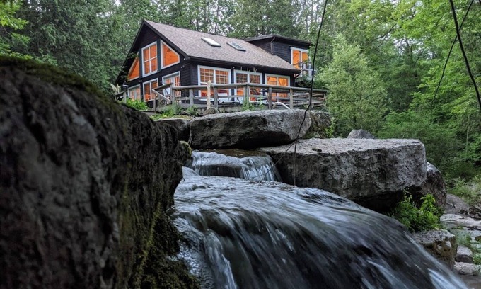 Munnsville Cottage | Charming year round cottages on Waterfall