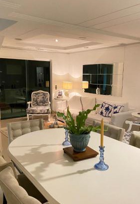 Jardim das Americas House | Charmosa Casa em bairro nobre de Curitiba