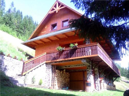 Vysna Boca Ski Chalet | Chata Alia