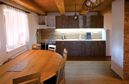 Vysne Ruzbachy Ski Chalet | Chata Jožka