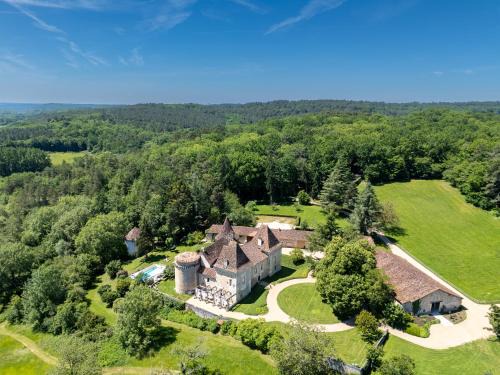 Saint-Aquilin Villa | Chateau Belet