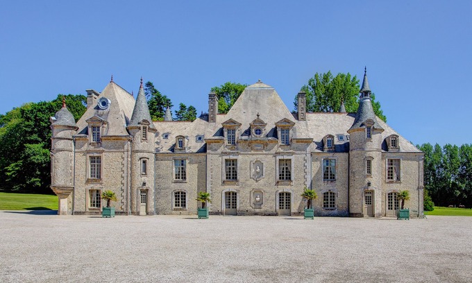 Tamerville Other | Chateau Des Reves - Eight Bedroom Castle, Sleeps 15