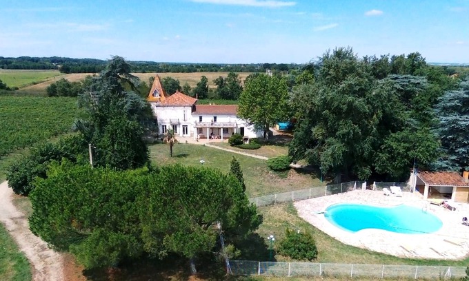 Villematier House | Chateau la Loge