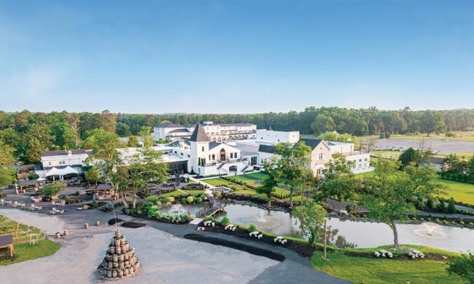 Egg Harbor City Hotel | Chateau Renault