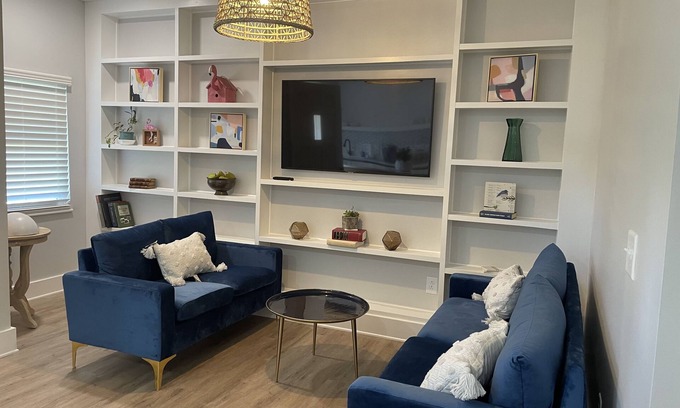 Red Bank House | Chattanooga Fully Furnished Housing