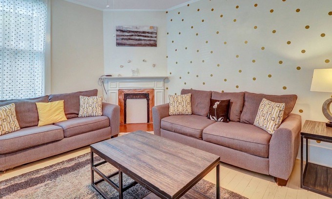 Dixon Park Apartment | Cheerful Victorian District Digs Near Forsyth w/ Courtyard by Lucky Savannah