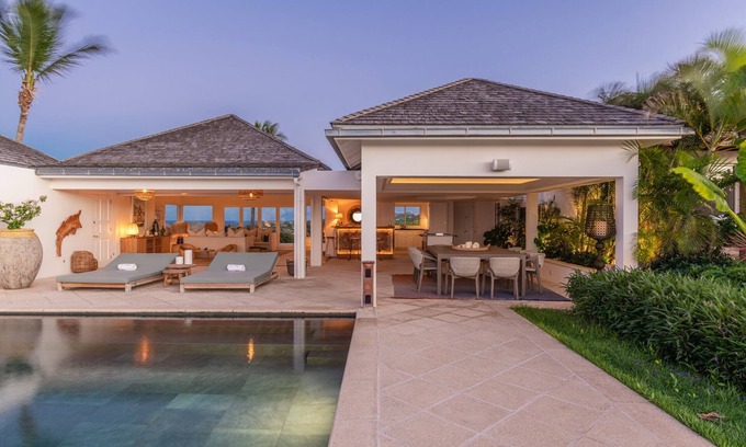 Mont Jean Villa | Chef included by Fantasia Villas: Villa Poppy
