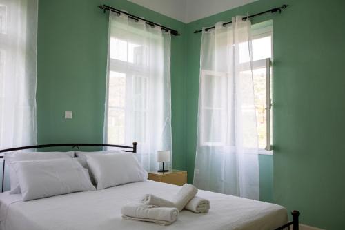 Kontos Apartment | Cheloni Manor House