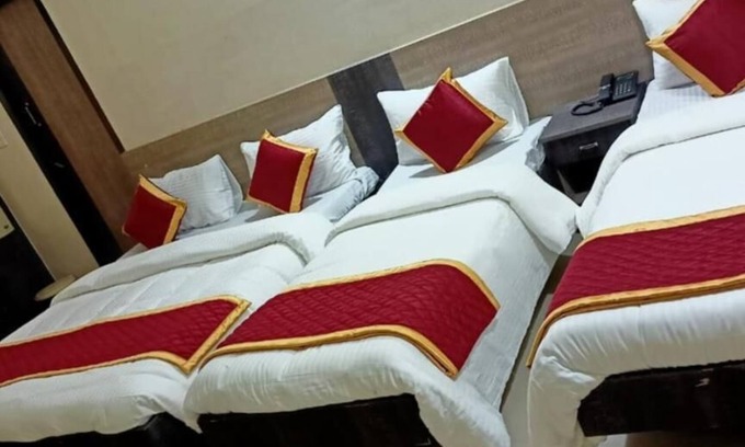 Koyambedu House | Chennai guest house