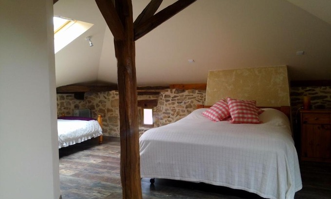 Cheronnac House | Cheronnac house and Meadow
