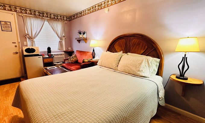 Grants Pass Apartment | Cherry's Villa 9