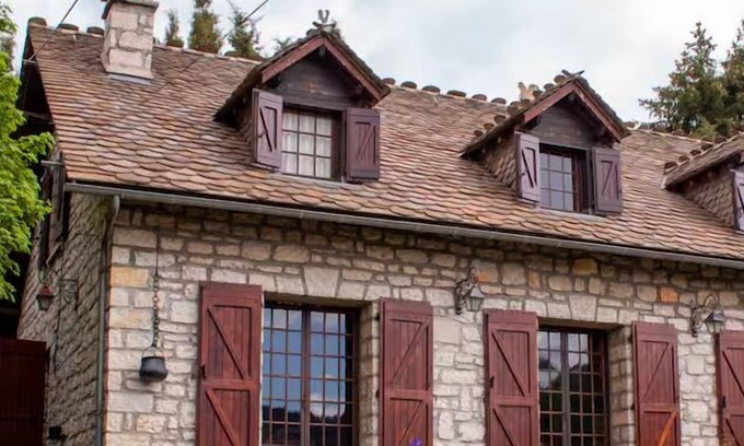 Mende House | "Chez Colette" Peaceful - Outdoors - 10 travellers