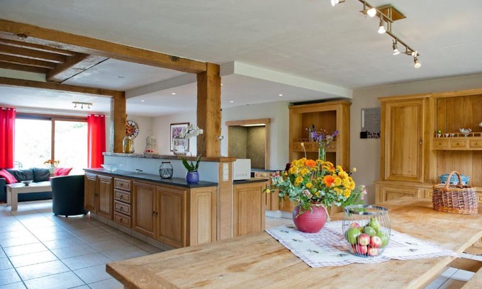 Rochehaut House | Chez ELoy