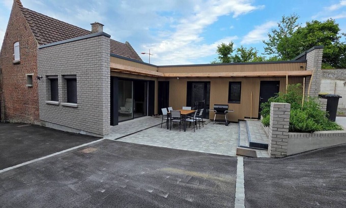 Loffre House | Chez Félix, 2-bedroom house