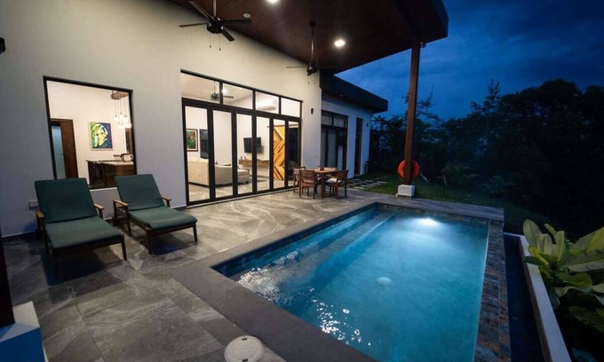 Negroman Villa | Chial Villa 14 Overlooking Macal River Valley