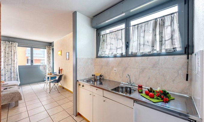 Pedrinate Apartment | Chiasso Apartments 201