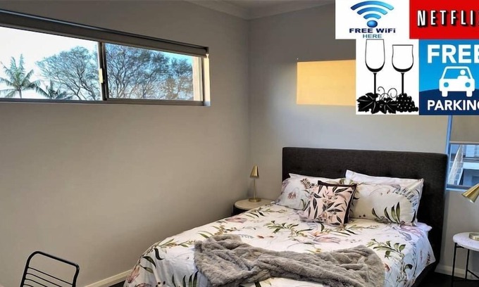 Cloverdale Apartment | Chic 2Bed Close Airport Shops NETFLIX WIFI WINE