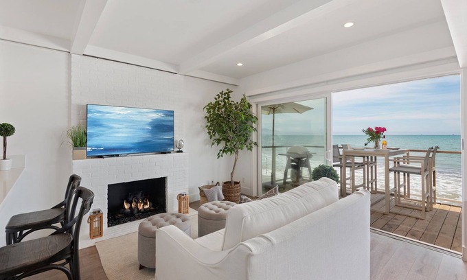 Montecito House | Chic and Blissful Beachfront Home Right on Miramar Beach!