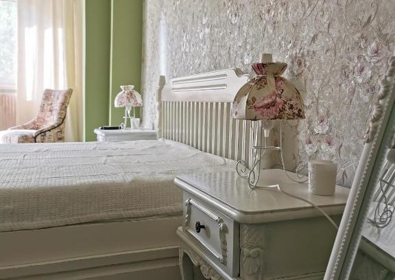 Braila Apartment | Chic Apartment