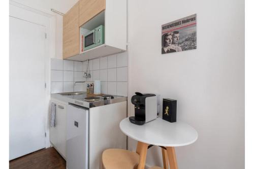 Quartier de Rochechouart Apartment | Chic & bright studio Saint-Georges