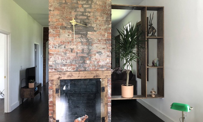 Chestnut Hill House | Chic Charming Private Home - Enjoy a unique Nashville.