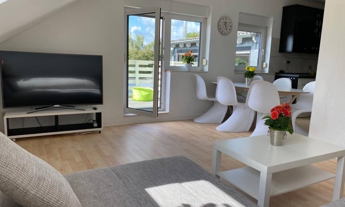 Rhein-Erft-Kreis District Apartment | Chic child-friendly apartment with balcony, barbecue PlayStation in Cologne Pulheim