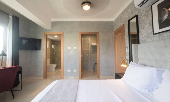 Downtown Santo Domingo Apartment | Chic City Center Apartment with Rooftop Pool + Gym