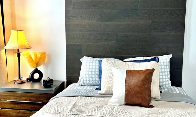 Oswego Apartment | Chic & Cozy Downtown Apartment, Walk to Downtown, Restaurants, the Lake