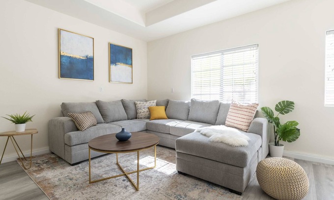 South San Gabriel House | Chic & Cozy Home - Perfect Southern California Getaway