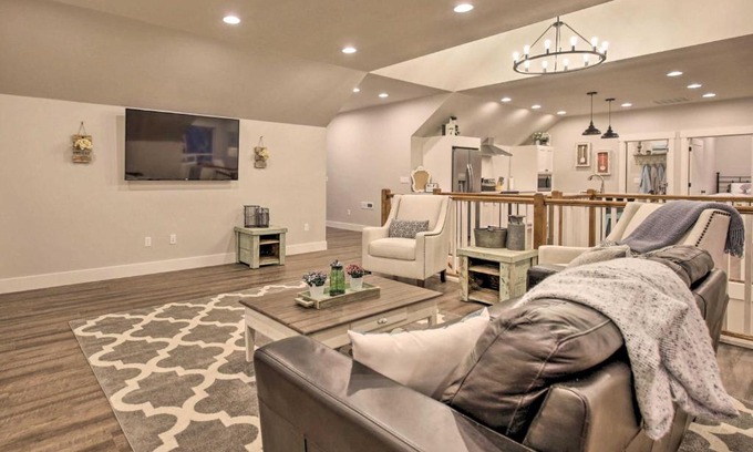 McMinnville House | Chic Farmhouse with Creek in Heart of Wine Country!