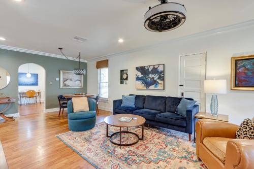 Joplin House | Chic Joplin Cottage with Patio Less Than 3 Mi to Town!