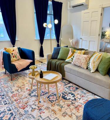 Back Bay Apartment | Chic Living on Newbury Street