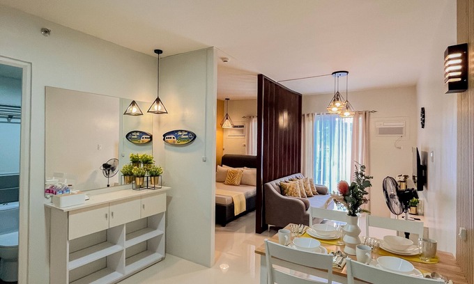 Puerto Princesa City Centre Apartment | Chic Ruby Studio: Balcony, Private Pool, Gym Access