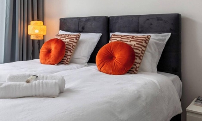Goirle Apartment | Chic stay with parking, WiFi, and modern amenities near shops and scenic trails. Sleeps four guests.