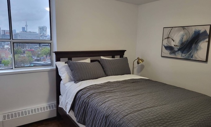 Summerhill Apartment | Chic Yorkville Retreat: Stylish Comfort in the Heart of Toronto