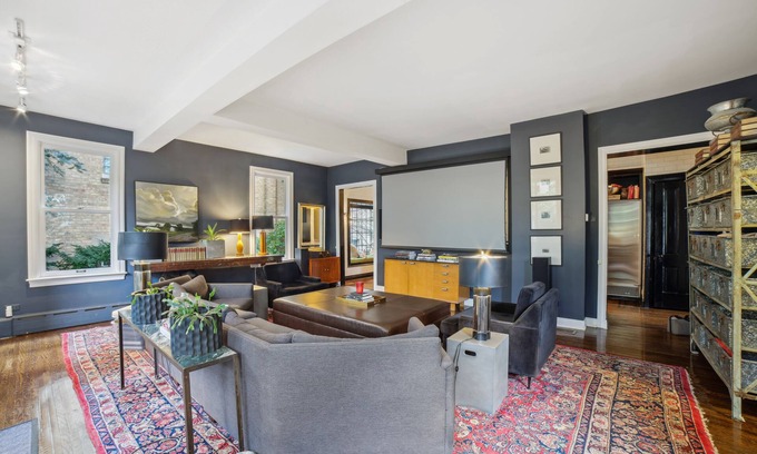 Ravenswood House | Chicago Home w/Hot Tub < 2 Mi to Wrigley Field