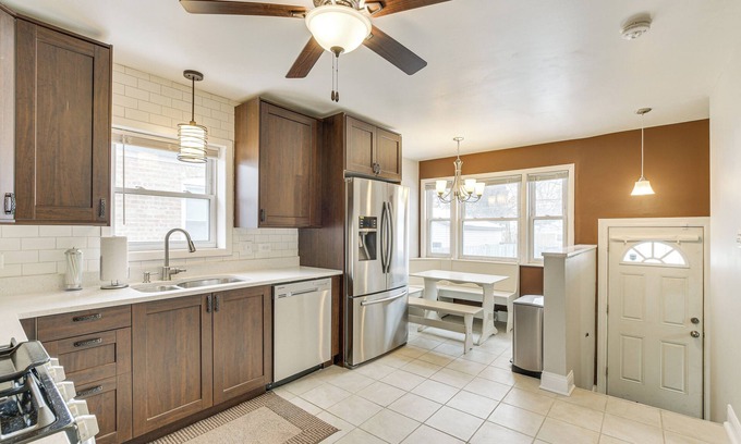 West Pullman House | Chicago Vacation Rental, 19 Mi to Downtown Area!