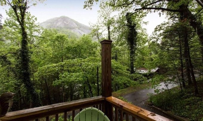 Chimney Rock House | Chimney View by Carolina Properties, Walk to shops