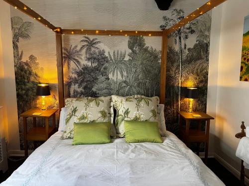 Topsham Apartment | Church View a first floor apartment in the heart of historic Topsham