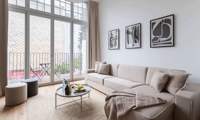 Ukkel Apartment | Churchill III - Two Bedroom Apartment, Sleeps 6