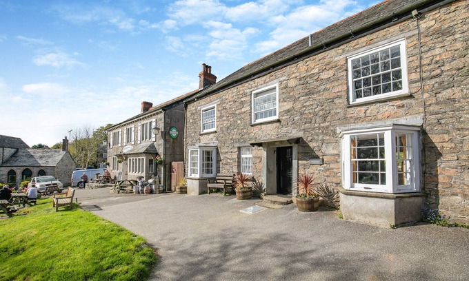 Blisland House | Churchtown Cottage - Three Bedroom House, Sleeps 6
